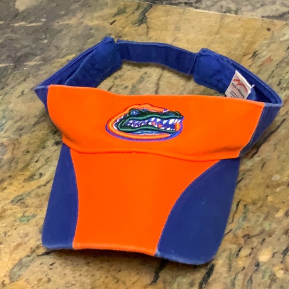 Florida Gators (University of Florida) sun visor.